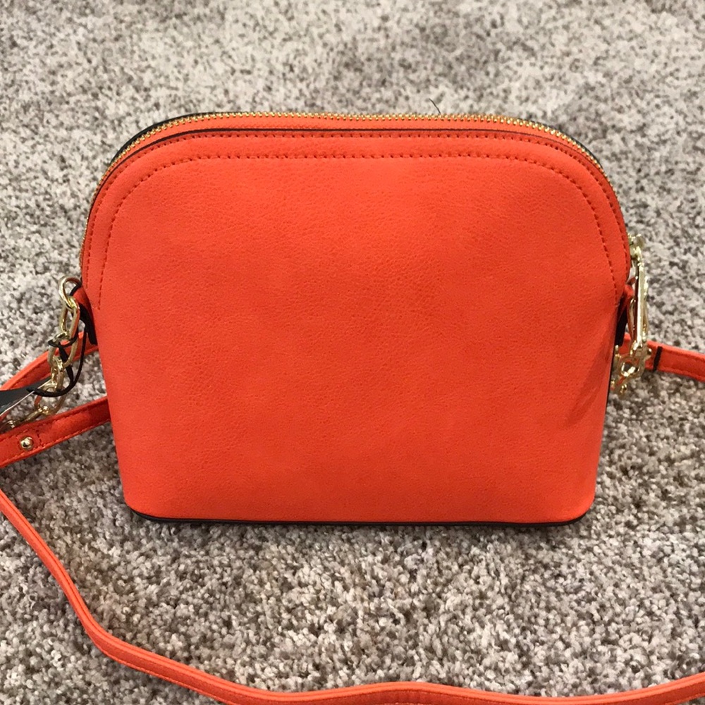 Steve Madden Dome Crossbody Bag - Picture 2 of 4